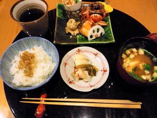 みな瀬岡部さんランチ.JPG