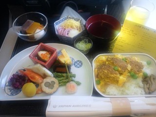 ソウル⇒羽田機内食130908.JPG